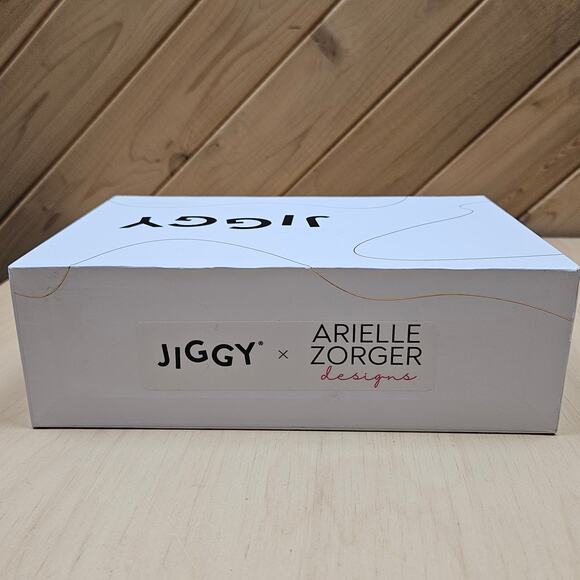 500 piece Menorah Art Puzzle Woman Owned Publishing Pieces in Bag, Box w/drawer - Picture 3 of 8